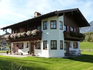 Ferienwohnung Staufen im Landhaus Hochstaufenblick - Bayerisch Gmain - image1