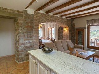 Cottage Cardona Features 13
