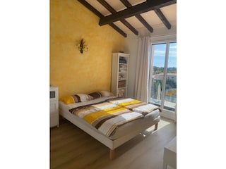 Schlafzimmer 2