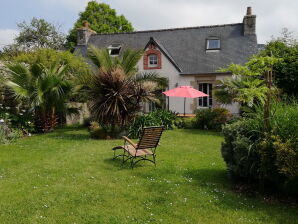 Holiday house 690-Charming villa in a lush garden - Audierne - image1