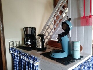 Kaffee /Kaffeepad/Wasserkocher