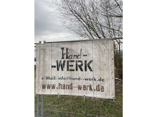 Hand--WERK .. wir haben das Haus selbst gebaut