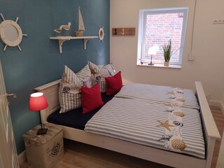 Schlafzimmer 2,  Fernseher