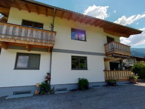 Apartment Appartamento idilliaco a Stumm con vista panoramica
