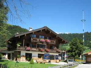Ferienwohnung Klausenberg/Hausberg - Gästehaus am Maibaum - Reit im Winkl - image1
