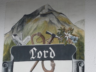 Alpine logo.