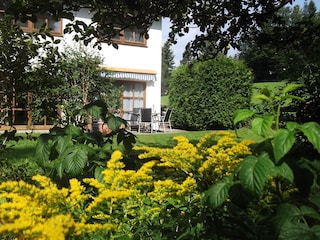Garten und Terrasse