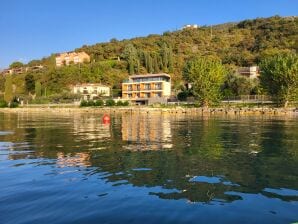 Casa per le vacanze Attilio high living Suites - Giallo Alchimia - Torri del Benaco - image1