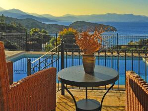 Holiday park Istron Collection Villa with parking space - Istron - image1