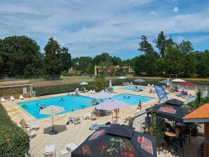 Parque de vacaciones Lujoso chalet con castillo - Salles - image1